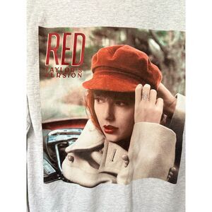 Taylor Swift Red Taylors Version Eras Long Sleeve Shirt Heather Gray Sz Medium